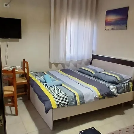 Aleksa's Appartament 2 Διαμέρισμα *