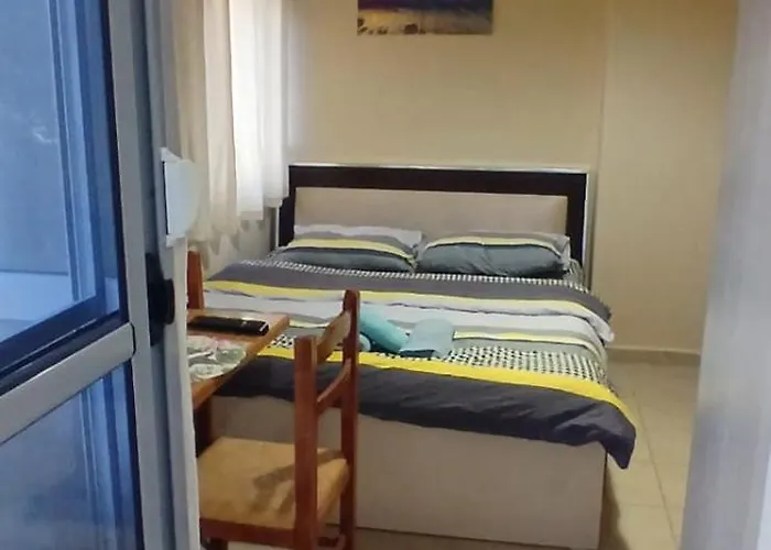 Aleksa's Appartament 2 *